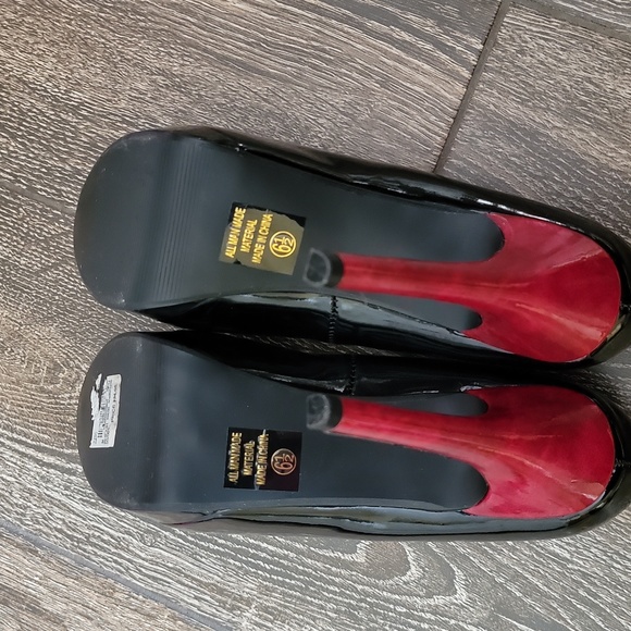 Black Peep Toes High Heels - Picture 7 of 8